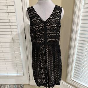 Loft Black & Nude Summer Dress, size 18